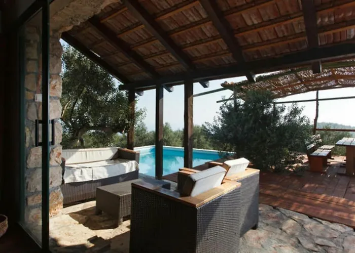 Secluded House With A Swimming Pool Brusje, Hvar - 12493 別荘 *